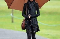 娱乐吃瓜酱老伞,揭秘老伞背后的故事与传奇