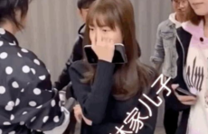 娱乐吃瓜女朋友,吃瓜女友们的幕后故事